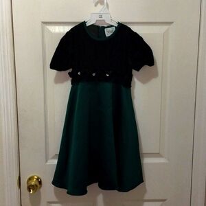 Hunter's Green toddlers size 5 girl holiday party dress velvet and satin